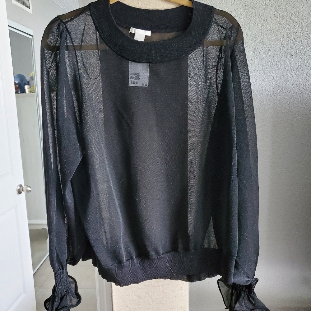 Top - Picture 3 of 4